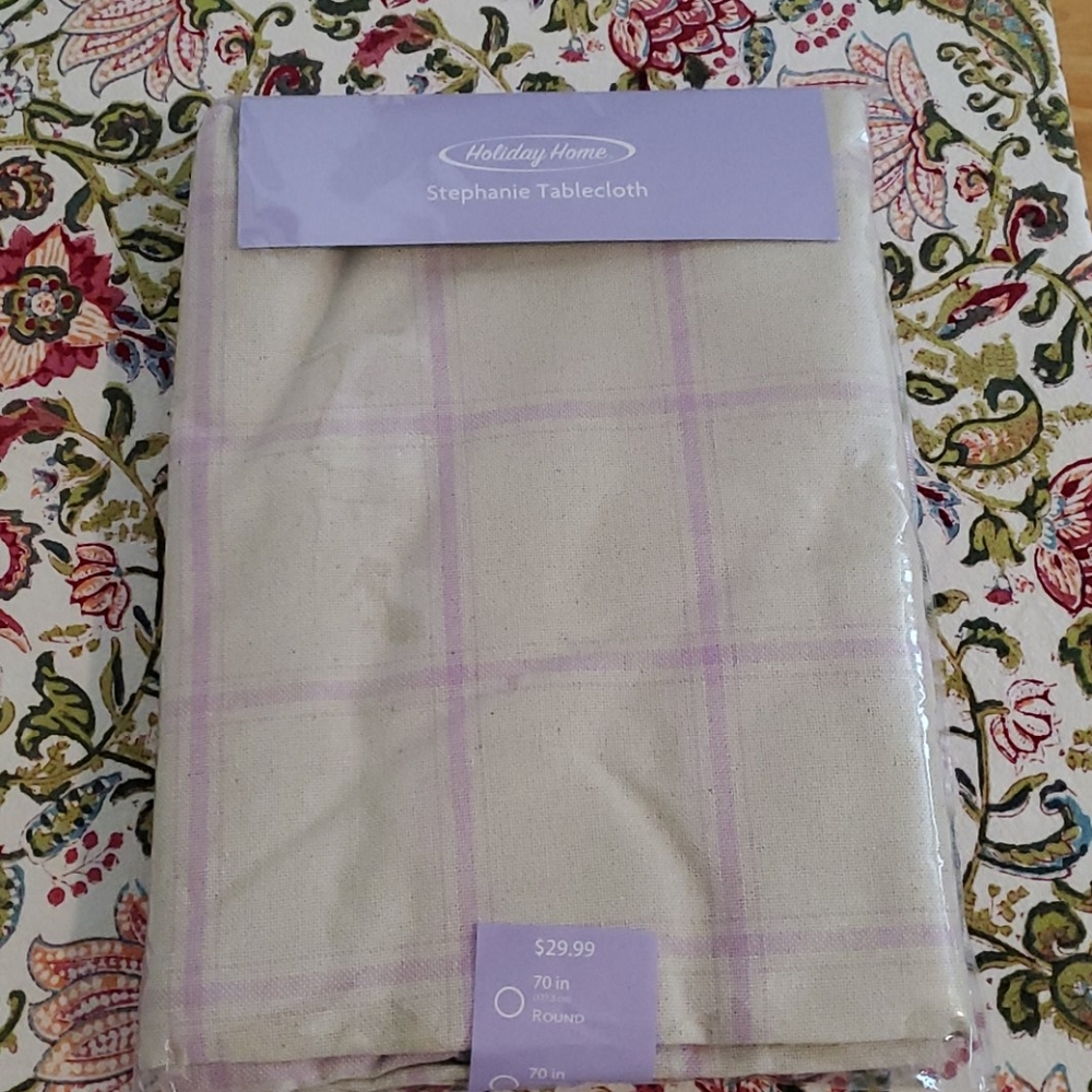 Tablecloth grey purple